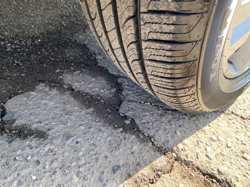 Used 2017 GMC Terrain SLE image 28