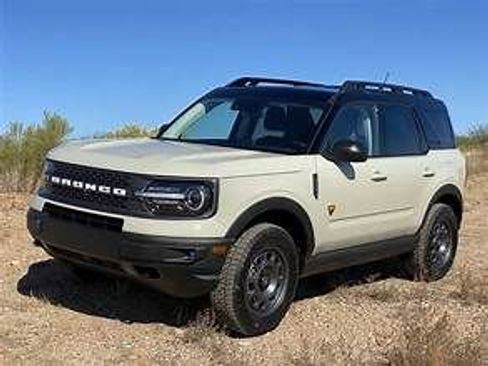 Used 2024 Ford Bronco Sport Big Bend w/ Convenience Package AWD/4WD image 1