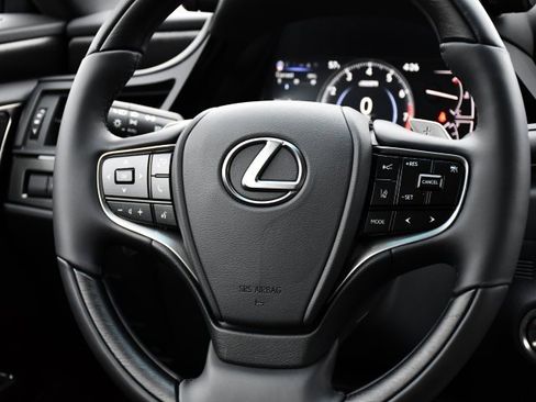 New 2025 Lexus ES 350 Luxury image 21