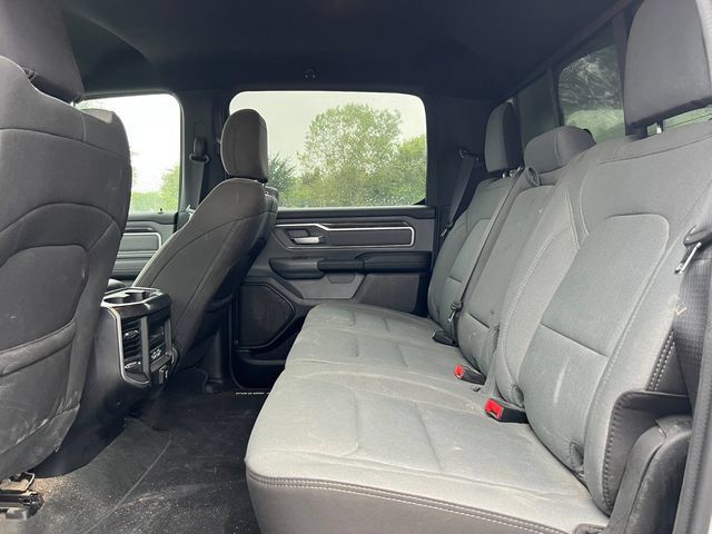 Used 2022 RAM 1500 Big Horn AWD/4WD image 3