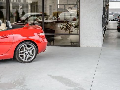 Used 2015 Mercedes-Benz SLK 250 image 55