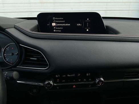 Used 2025 MAZDA CX-30 AWD 2.5 S w/ Preferred Package image 29