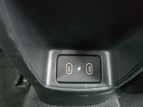 Used 2024 Hyundai Elantra Limited FWD image 26