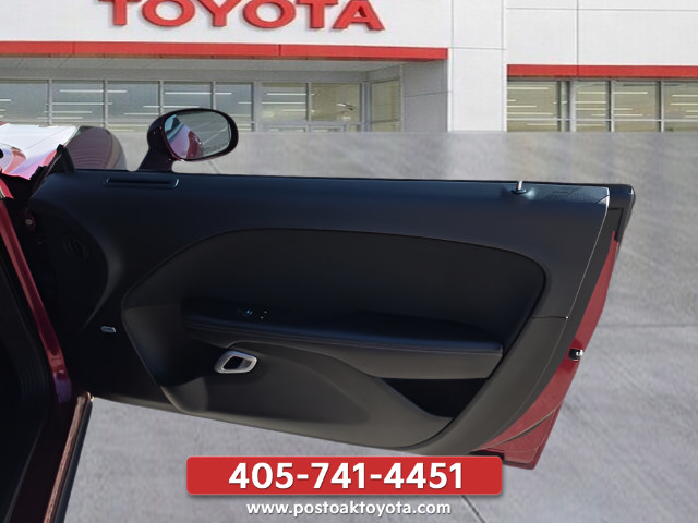 Used 2018 Dodge Challenger R/T w/ Sound Group RWD image 24