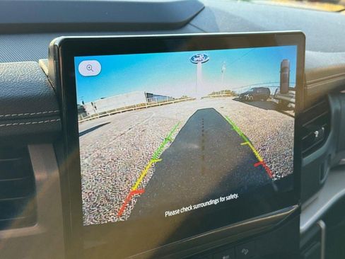 Used 2022 Ford Expedition Max XLT image 27