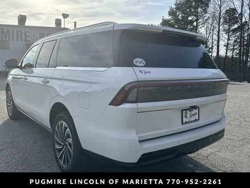 New 2026 Lincoln Navigator L Black Label AWD/4WD image 5