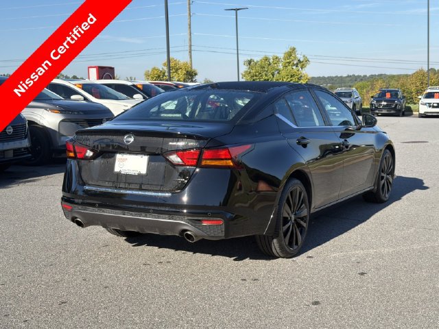 Certified 2022 Nissan Altima 2.5 SR w/ Midnight Edition Package AWD/4WD image 3