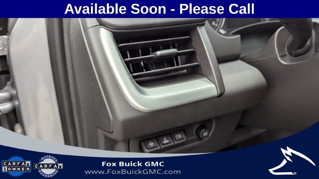 Used 2024 GMC Terrain SLT w/ Infotainment Package II AWD/4WD image 23