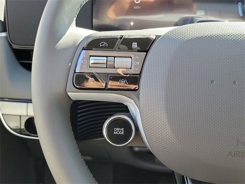 New 2026 Hyundai Ioniq 5 SE image 5