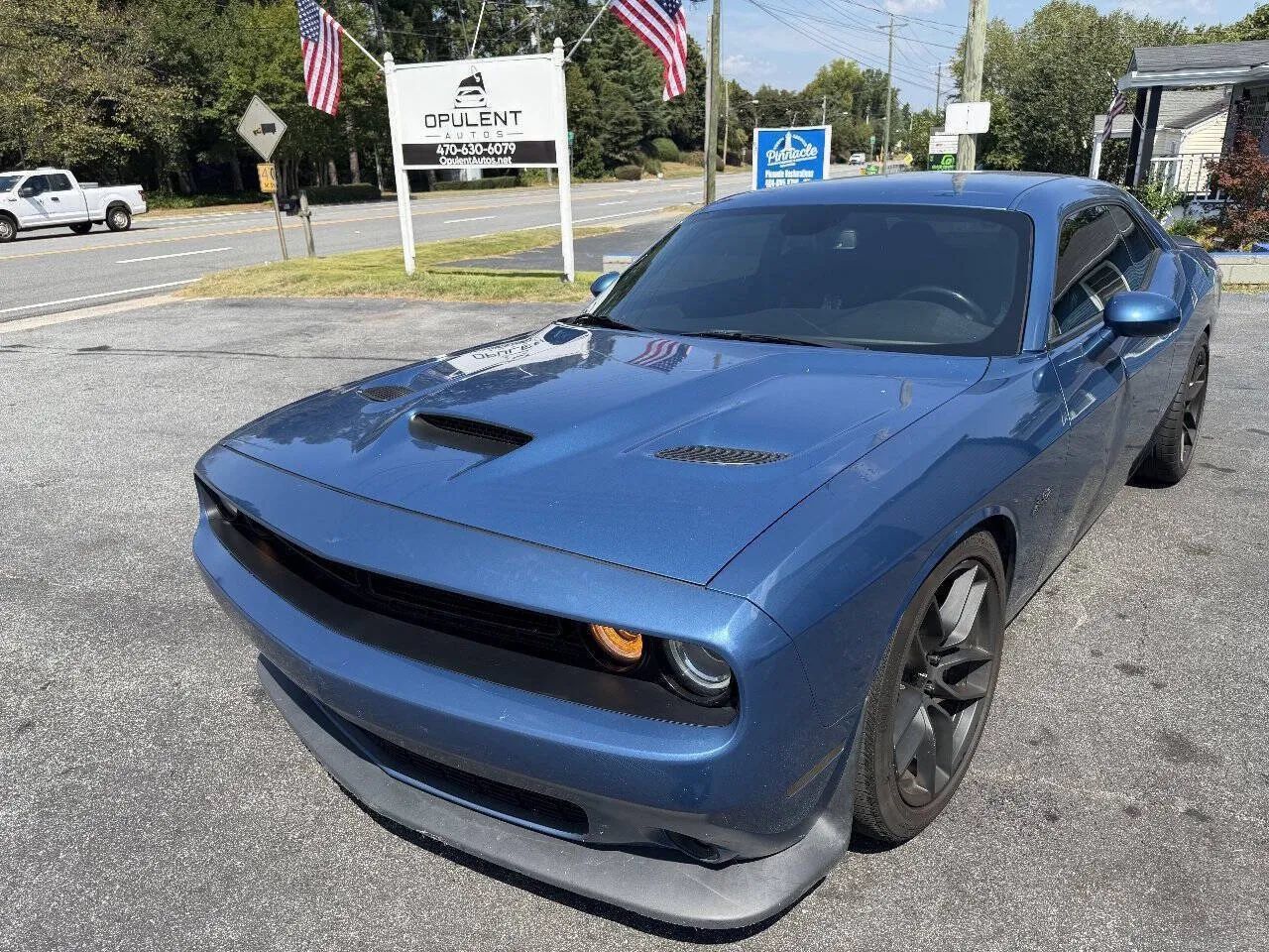 Used 2020 Dodge Challenger R/T Scat Pack RWD image 3