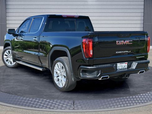 Used 2022 GMC Sierra 1500 Denali w/ Denali Premium Package image 5