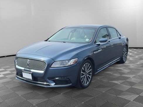 Used 2018 Lincoln Continental Select w/ Continental Climate Package AWD/4WD image 3