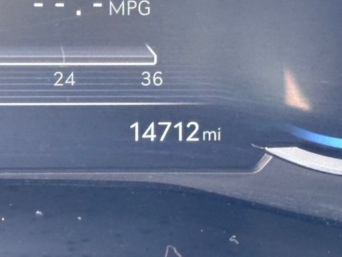 Used 2026 Genesis G70 2.5T RWD image 26