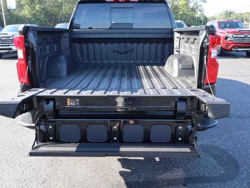 New 2026 Chevrolet Silverado 1500 ZR2 AWD/4WD image 29