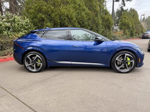 Used 2023 Kia EV6 GT image 3