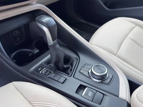 Used 2019 BMW X1 sDrive28i w/ Convenience Package FWD image 18