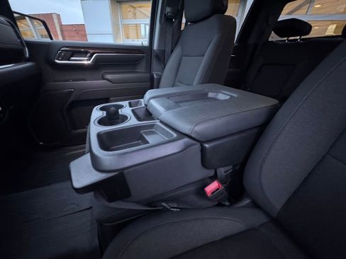 Used 2023 GMC Sierra 1500 Elevation w/ X31 Off-Road Package image 18