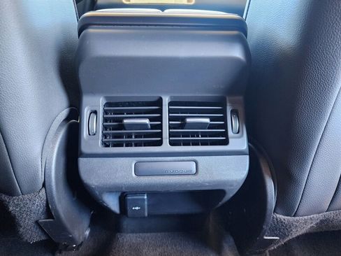 Used 2023 Land Rover Range Rover Evoque R-Dynamic S image 59