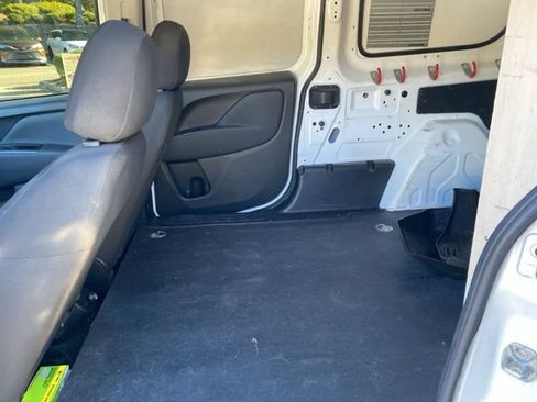 Used 2021 RAM ProMaster City Tradesman image 18