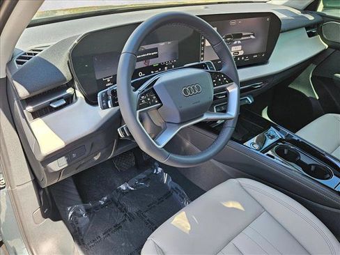 New 2026 Audi Q3 quattro 2.0T AWD/4WD image 3