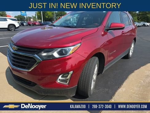Used 2018 Chevrolet Equinox LT AWD/4WD image 1