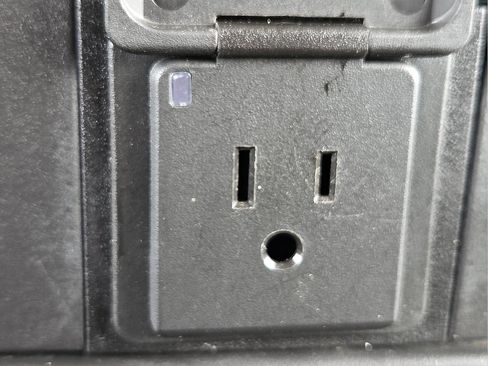 Used 2017 GMC Savana 3500 LT w/ LT Preferred Equipment Group image 20