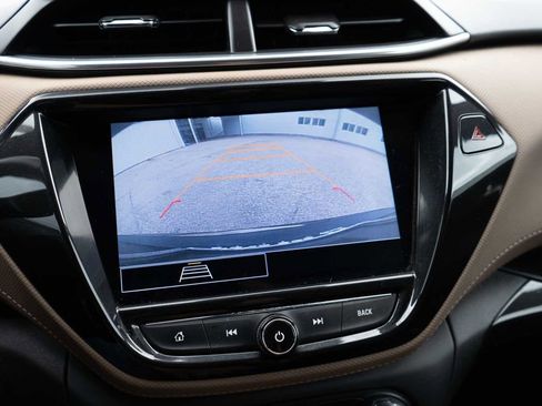 Used 2022 Chevrolet TrailBlazer ACTIV w/ Convenience Package FWD image 22