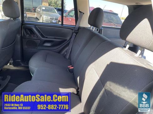 Used 2004 Jeep Grand Cherokee Laredo w/ Convenience Group image 40