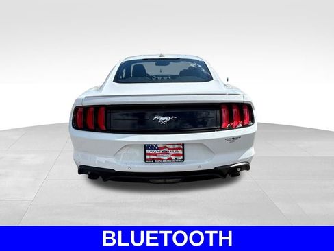 Used 2023 Ford Mustang Premium image 5