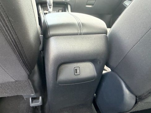Used 2025 Nissan Sentra SV w/ Trunk Package FWD image 12