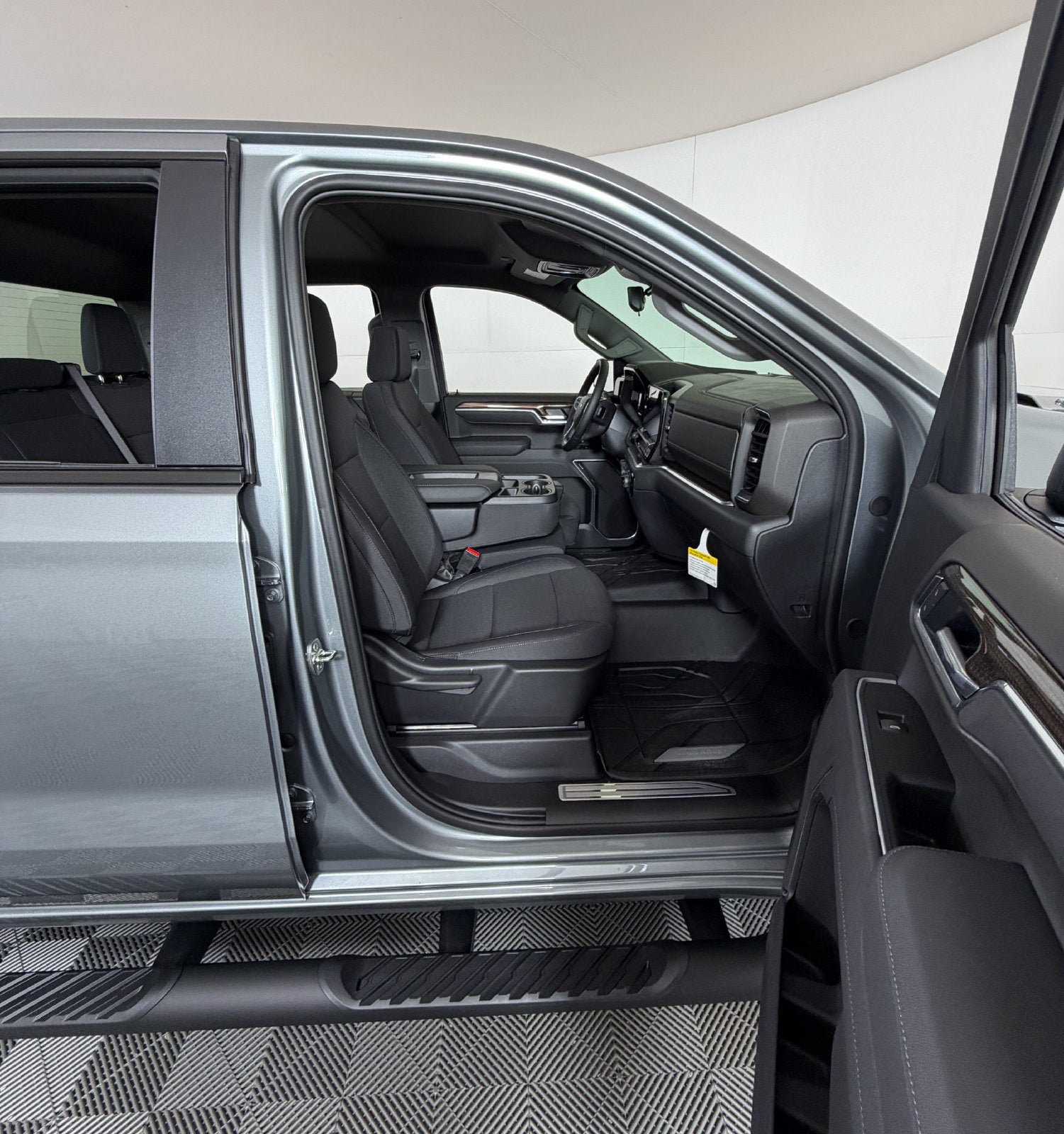 New 2026 Chevrolet Silverado 1500 RST w/ RST Select Package RWD image 6