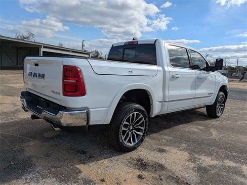Used 2025 RAM 1500 Limited w/ Trailer Tow Group image 4