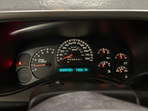 Used 2006 GMC Sierra 1500 SLT w/ Onstar Plus Package RWD image 13