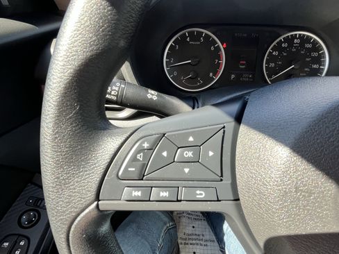 Used 2025 Nissan Sentra S FWD image 21