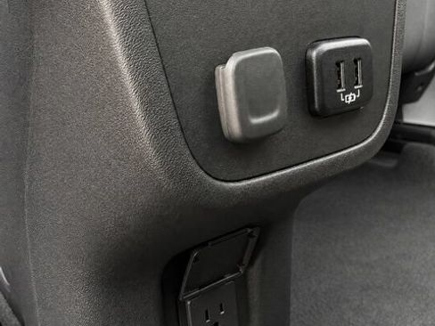 Used 2018 Chevrolet Equinox LT w/ Sun & Infotainment Package AWD/4WD image 21