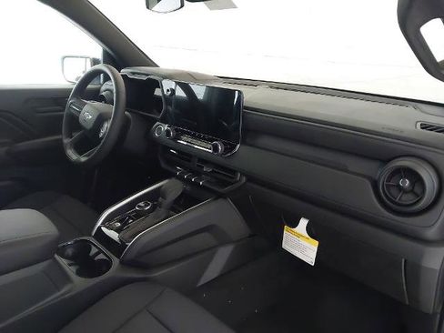 New 2026 Chevrolet Colorado Trail Boss AWD/4WD image 29