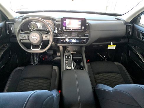 New 2026 Nissan Pathfinder SV image 26