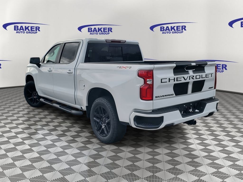 New 2026 Chevrolet Silverado 1500 RST w/ Rally Edition AWD/4WD image 3