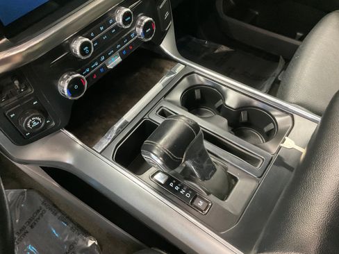Used 2022 Ford F150 Lariat w/ Max Trailer Tow Package AWD/4WD image 15