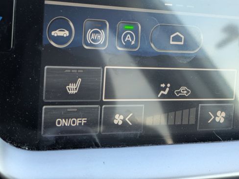 Used 2023 Subaru Outback Premium image 20