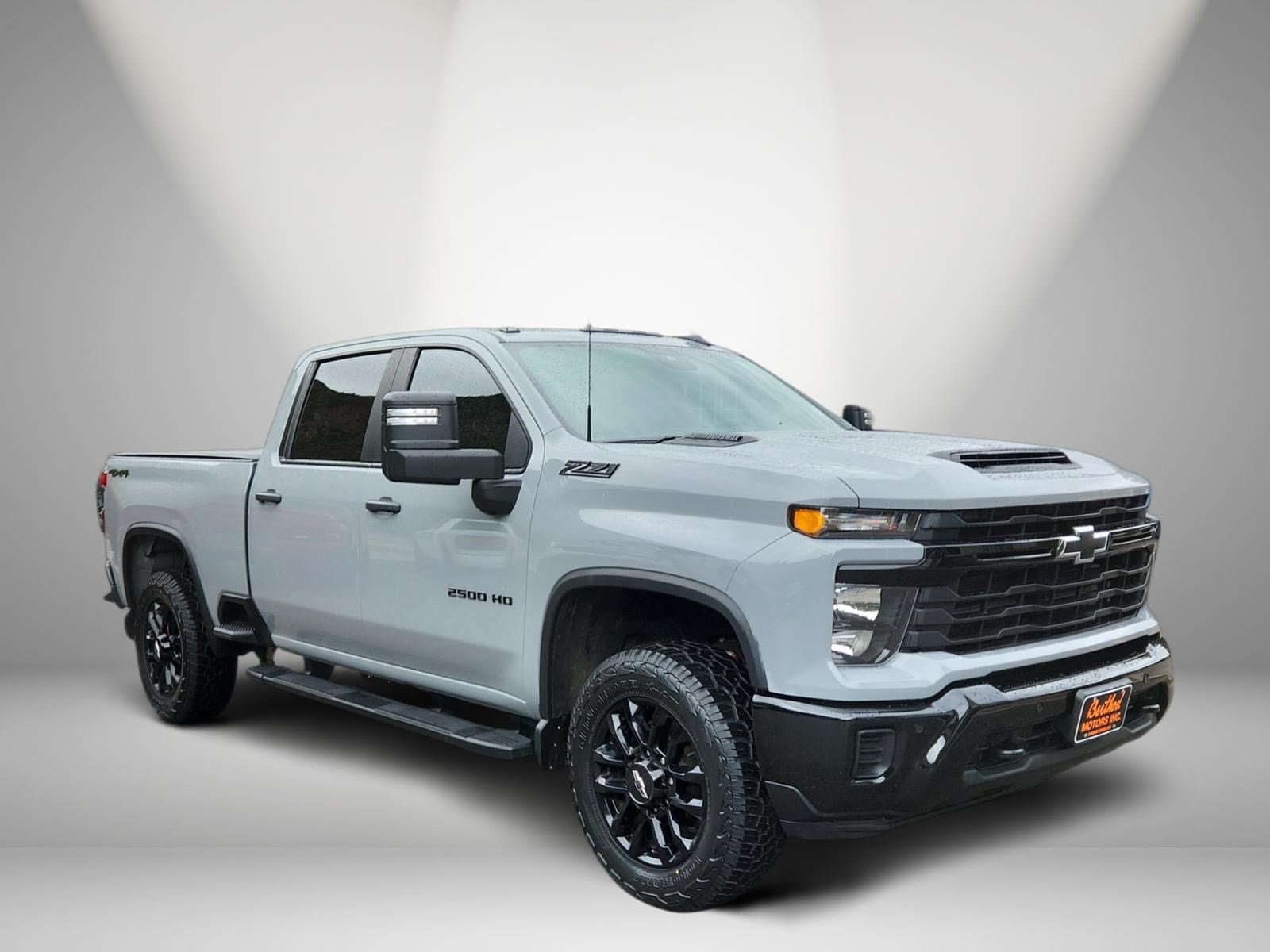 Used 2025 Chevrolet Silverado 2500 Custom w/ Custom Value Package AWD/4WD image 1