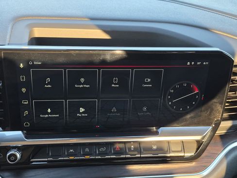 Certified 2025 GMC Sierra 1500 SLT image 24