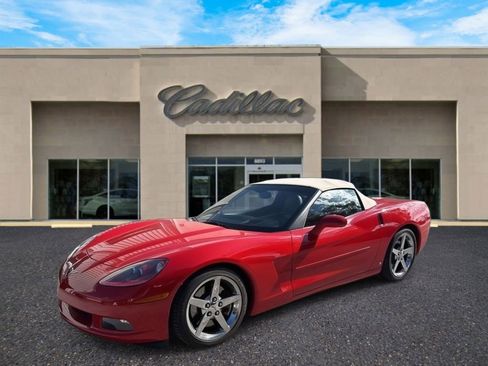 Used 2007 Chevrolet Corvette Convertible w/ Preferred Equipment Group image 9