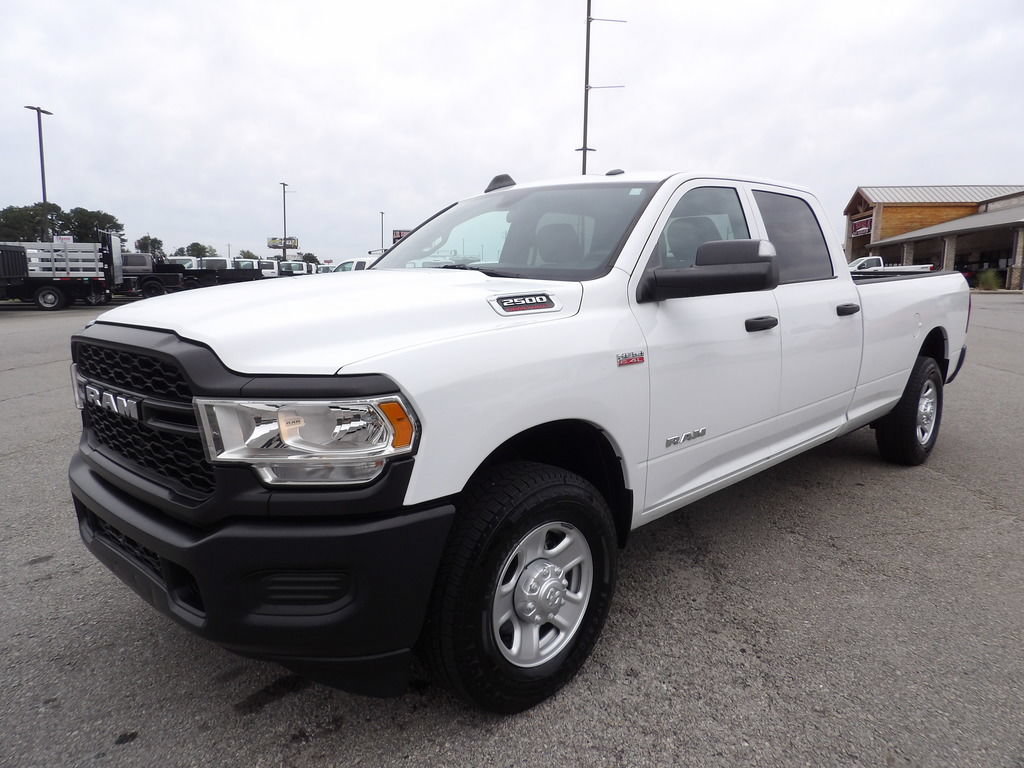 Used 2022 RAM 2500 Tradesman RWD image 3