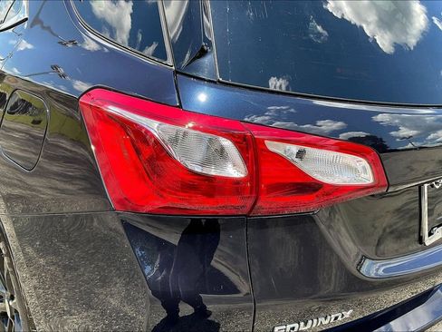 Used 2020 Chevrolet Equinox LT AWD/4WD image 24