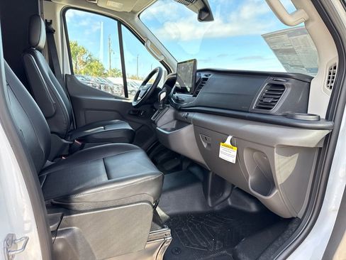 New 2026 Ford Transit 250 148 Medium Roof w/ Load Area Protection Package image 22