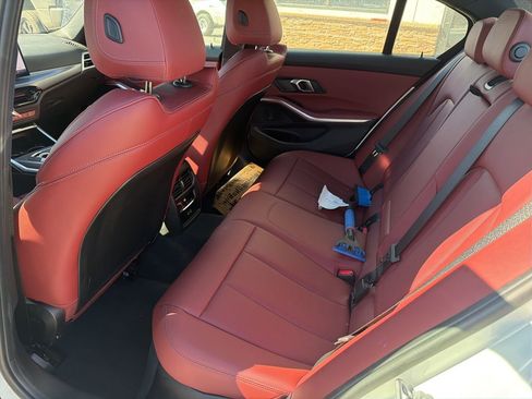 Used 2025 BMW 330i xDrive Sedan w/ M Sport Package image 5