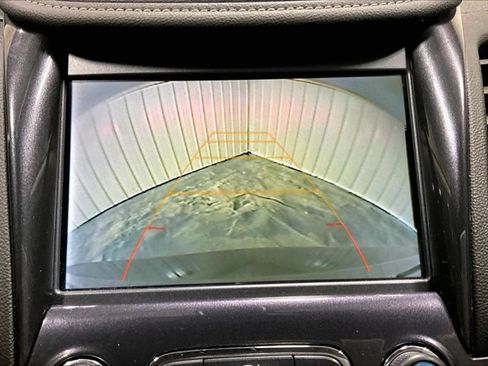 Used 2018 Chevrolet Impala LT FWD image 21