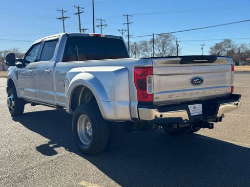 Used 2019 Ford F350 Lariat w/ Lariat Ultimate Package image 10