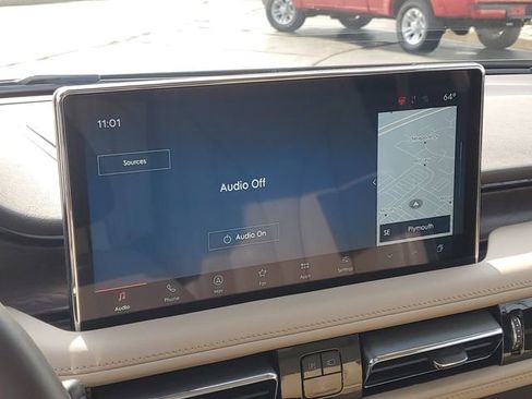 Certified 2023 Lincoln Nautilus Reserve image 20